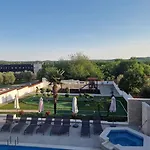 Anela * Poreč